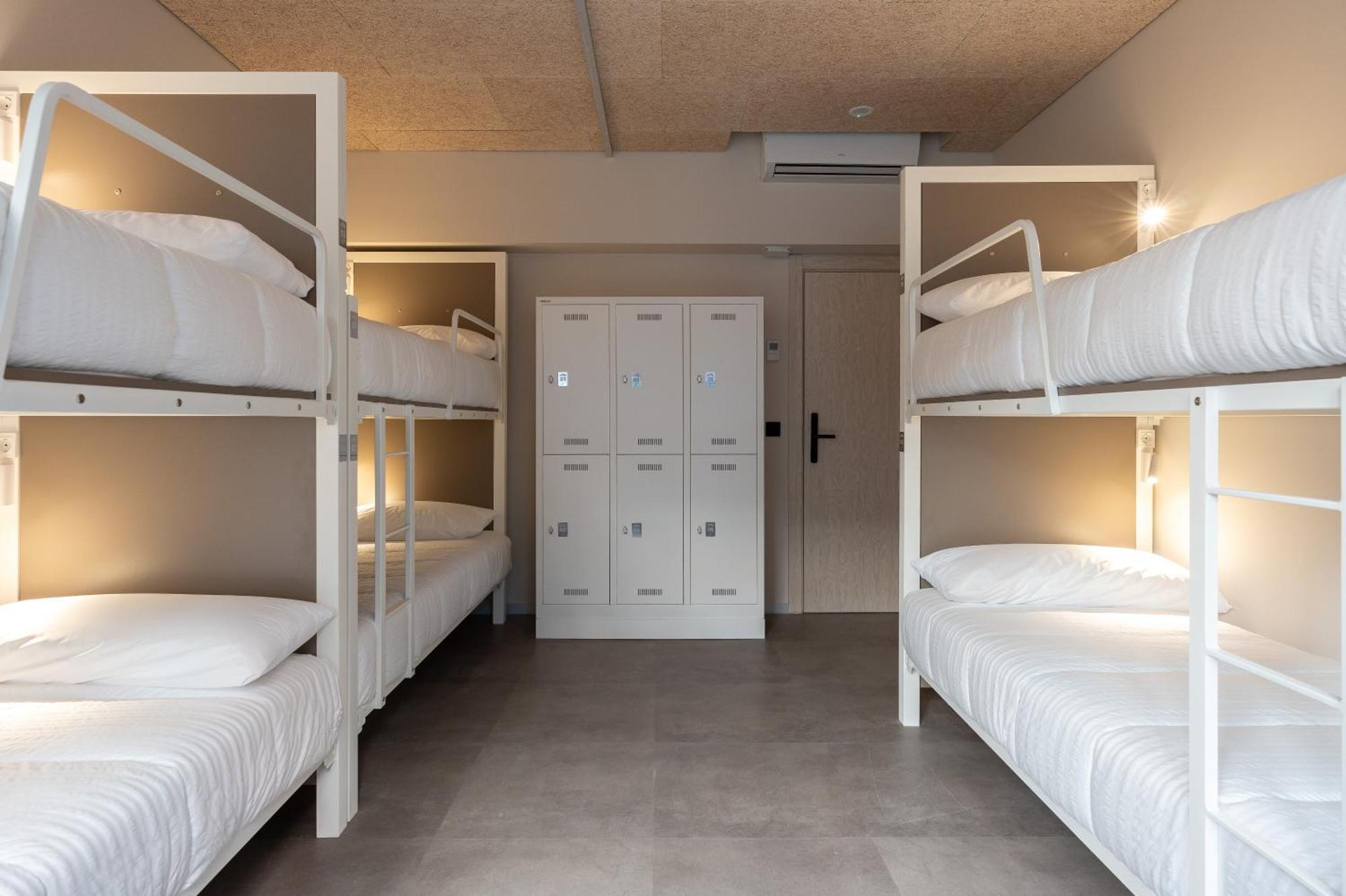בילבאו Lamia Bbk Women Hostel-Solo Mujeres מראה חיצוני תמונה