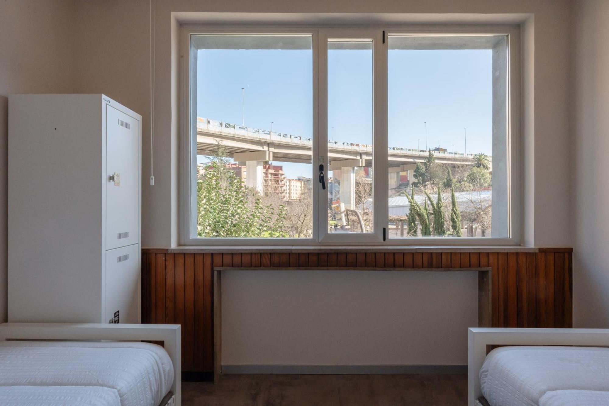 בילבאו Lamia Bbk Women Hostel-Solo Mujeres מראה חיצוני תמונה