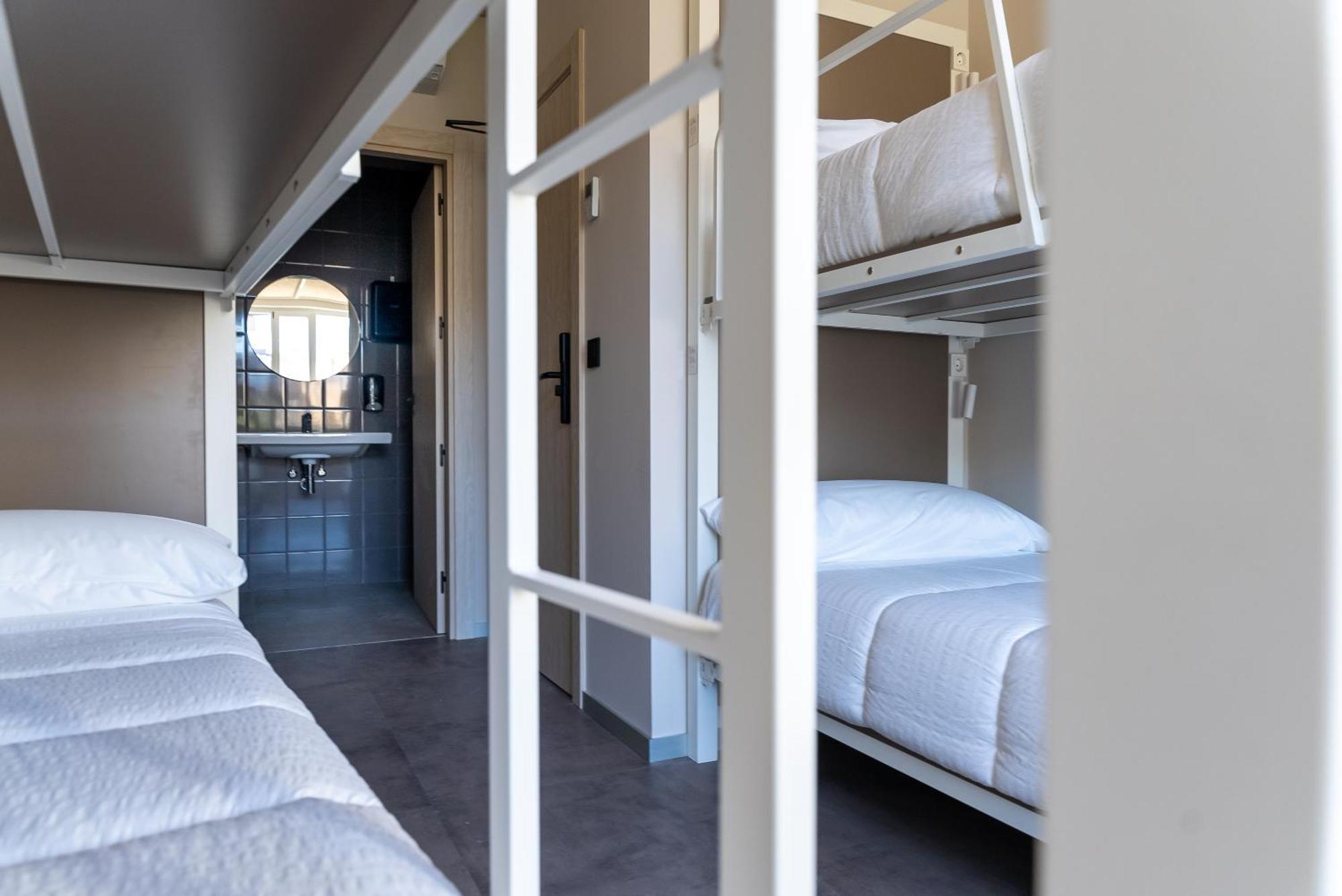 בילבאו Lamia Bbk Women Hostel-Solo Mujeres מראה חיצוני תמונה